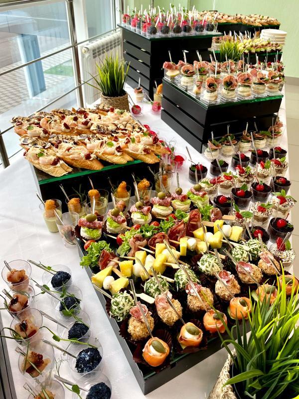 Аренда фуршетной установки Аренда фуршетной установки